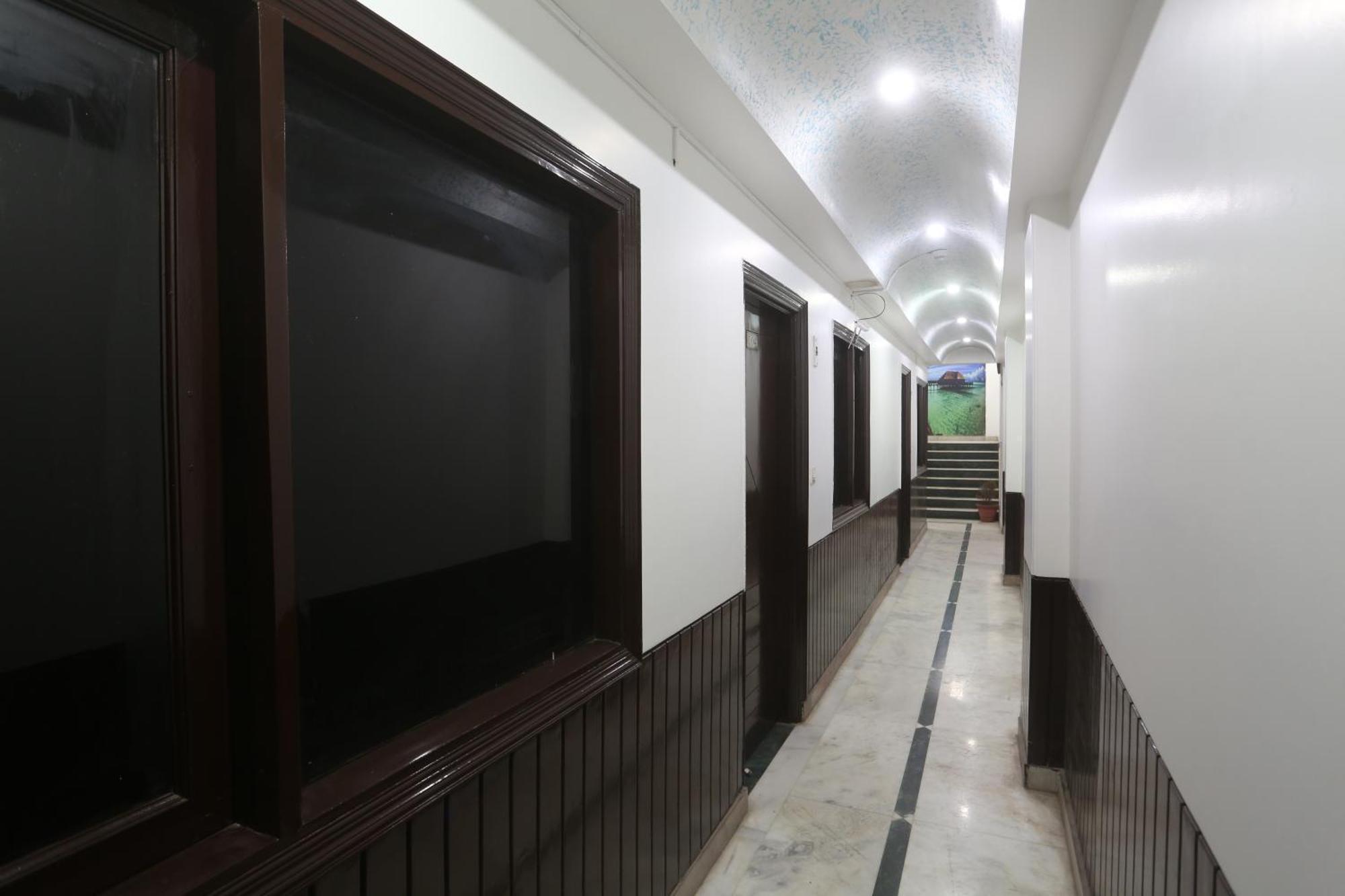 Hotel Delhi Aerocity Inn Ню Делхи Екстериор снимка